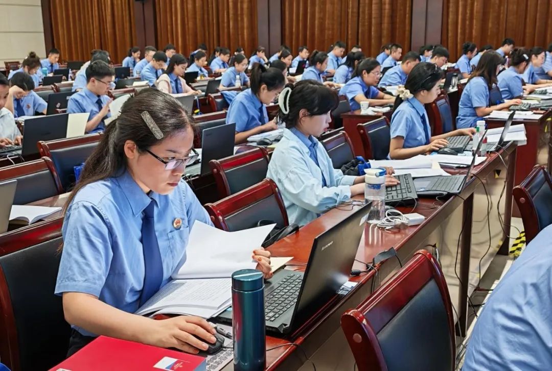  指尖争锋砺精兵 以赛代训提素能——河南省检察机关刑事检察部门书记员技能竞赛拉开帷幕 (图3)