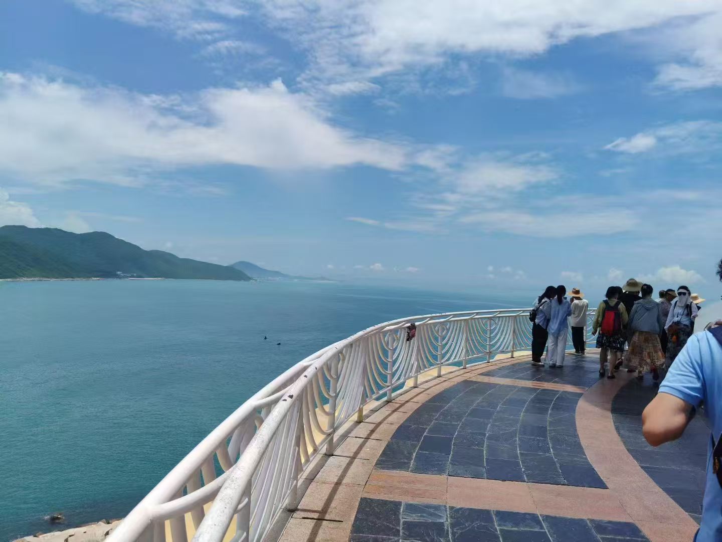 剑盾法律网今日关注栏目：即时捕捉法治脉搏，专业解读当日焦点