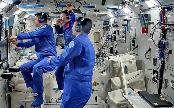 天宫TV丨“太空快递” 签收，新实验上线！