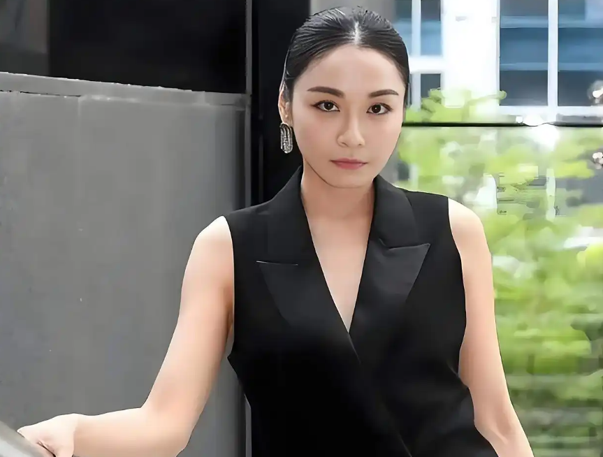 权力阴影下的性侵指控：娱乐圈法治困局与破局之道