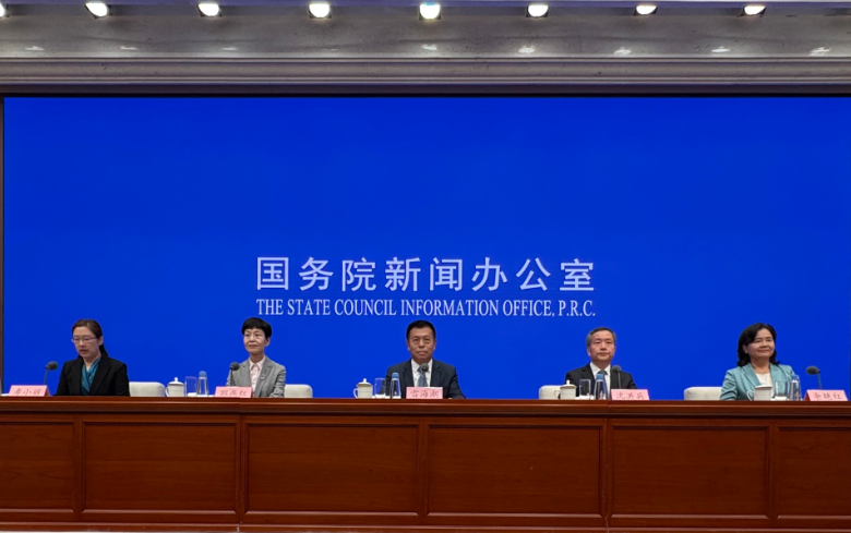 “十四五” 卫健成就：法治护航三医协同与医疗公平